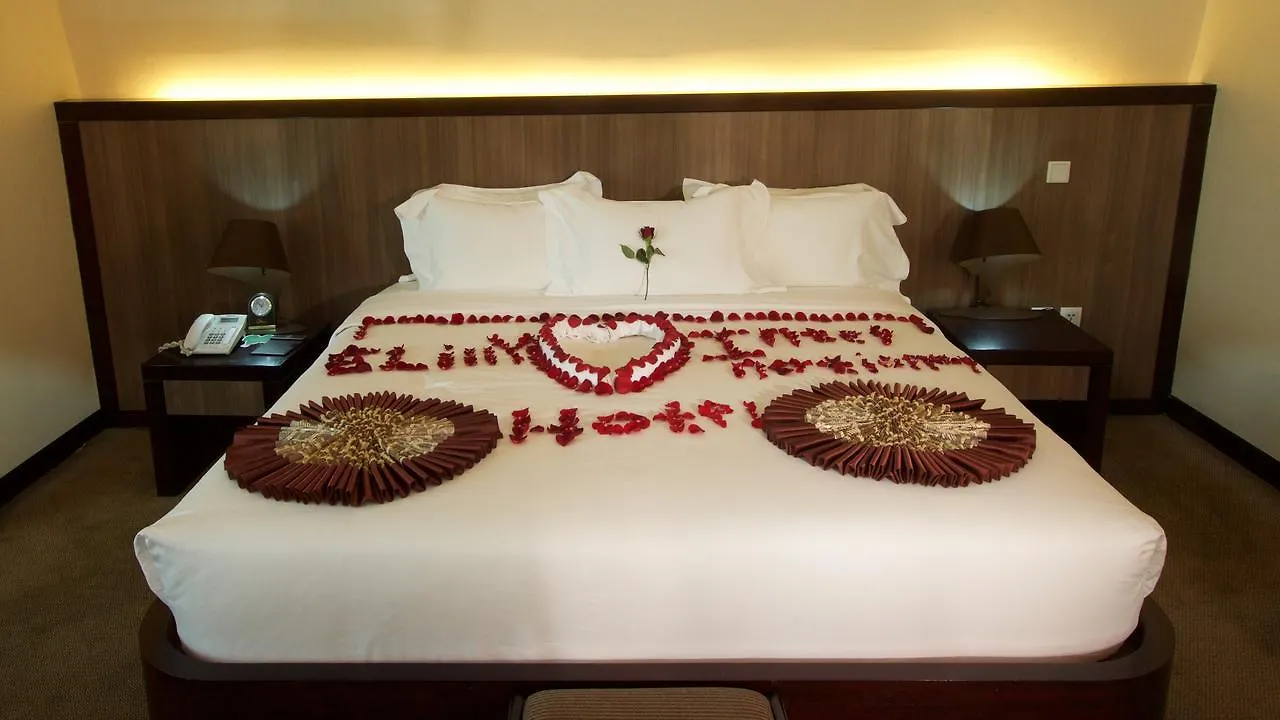 Elilly International Hotel Addis Ababa 5*,